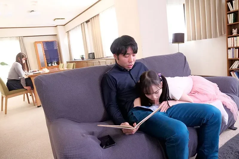 Cú lừa siêu ngoạn mục để vụng trộm ngay bên cạnh vợ Cú lừa siêu ngoạn mục để vụng trộm ngay bên cạnh vợ