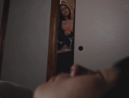 Khát vọng tình dục của chị gái trẻ vú to xinh đẹp Khát vọng tình dục của chị gái trẻ vú to xinh đẹp